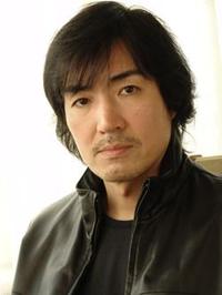 Nhà văn Higashino Keigo