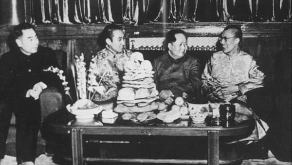 Đạt lai Lạt ma và Mao Trạch Đông, Chu Ân Lai